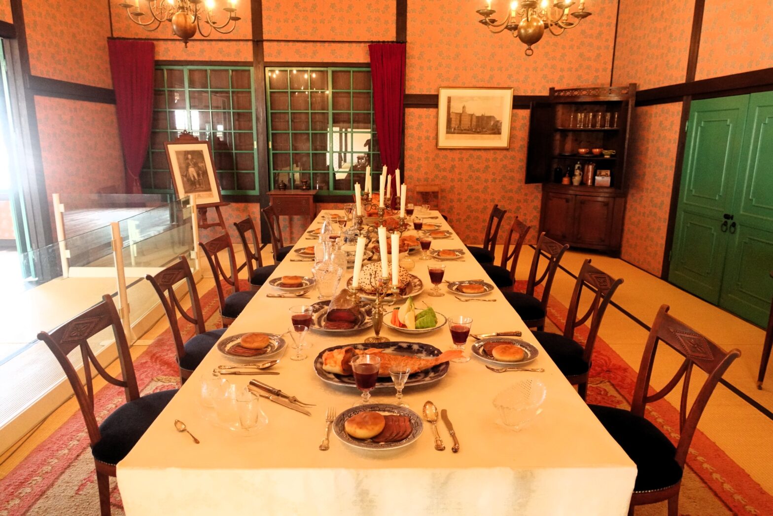 Food is Bad Entertainment