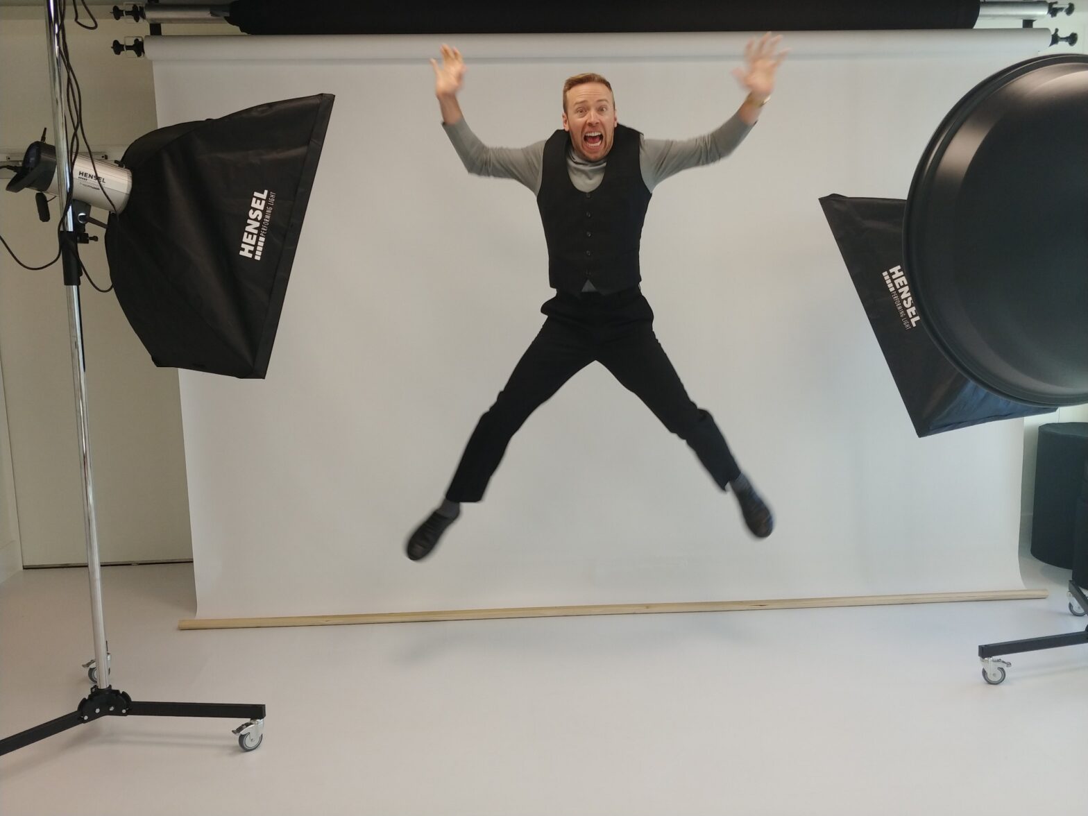 Making Friends with Awesome People